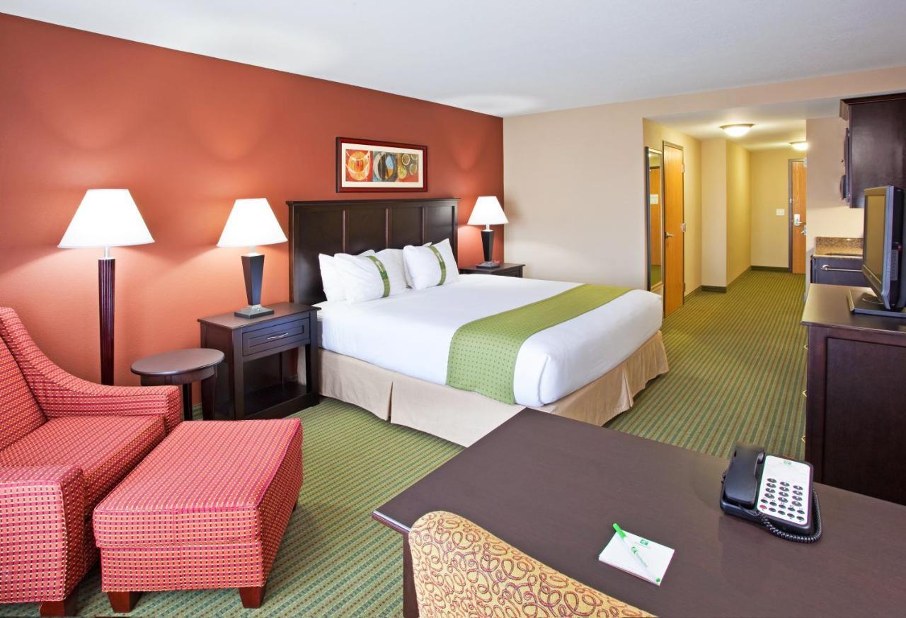 Holiday Inn Midland By Ihg Екстер'єр фото